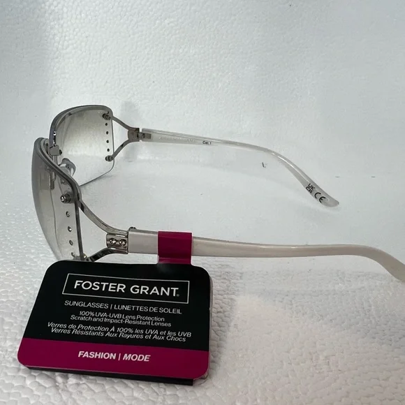 Foster Grant Women's Rimless Sunglasses in Silver and Clear - Picture 4 of 9